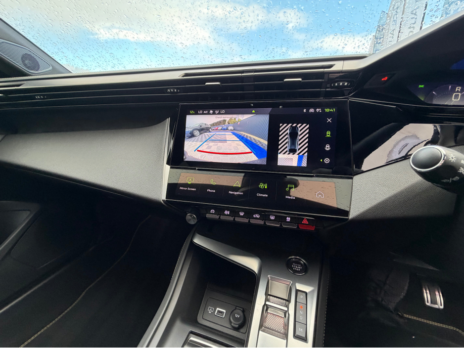 2024 Peugeot 408 - image 22