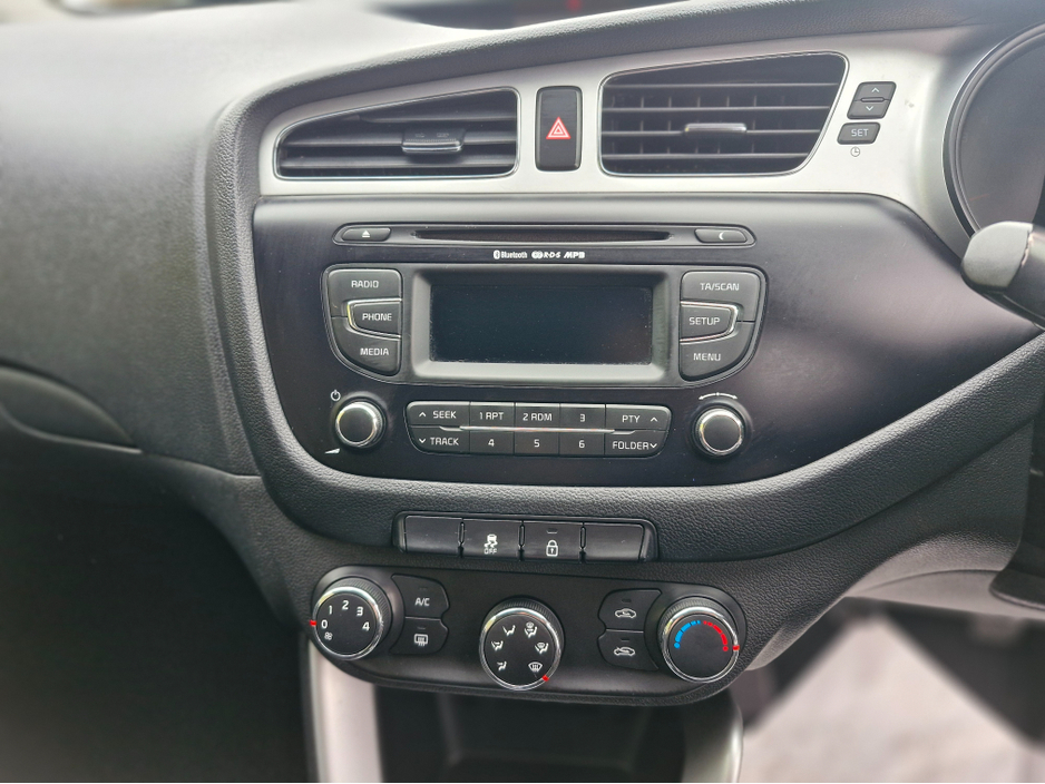 2013 Kia Ceed - image 18