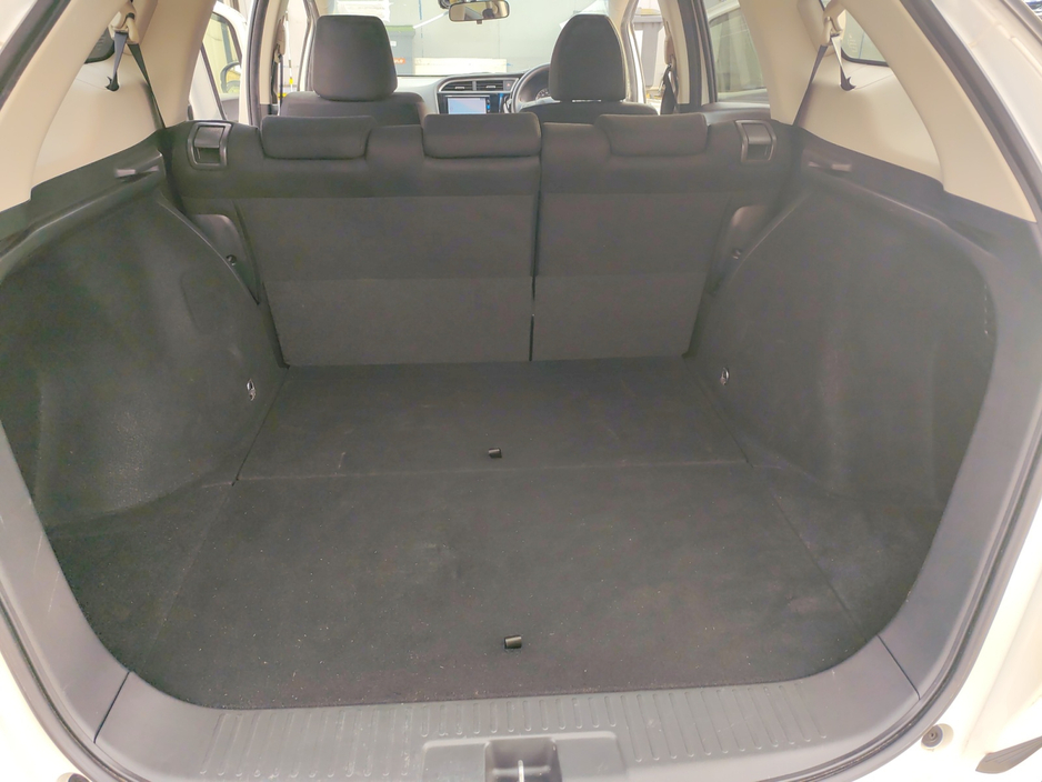 2017 Honda Shuttle - image 16