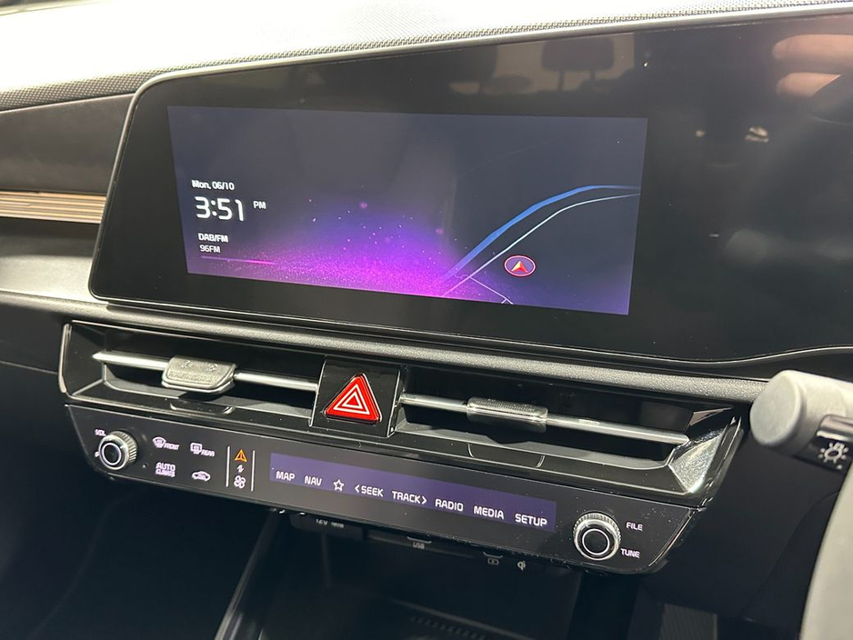 2025 Kia Niro - image 14