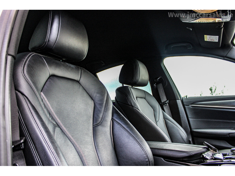 2022 BMW 5 Series 530e M Sport €36,995