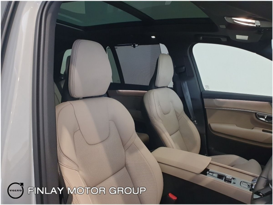 2026 Volvo XC90 - image 23