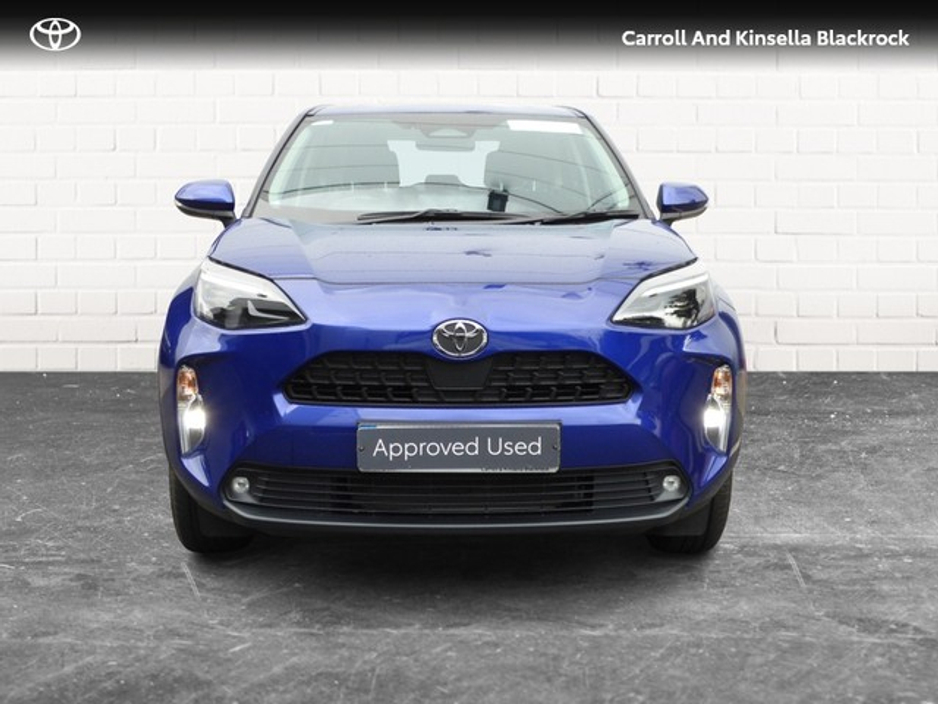 2022 Toyota Yaris Cross Hybrid Luna €25,950