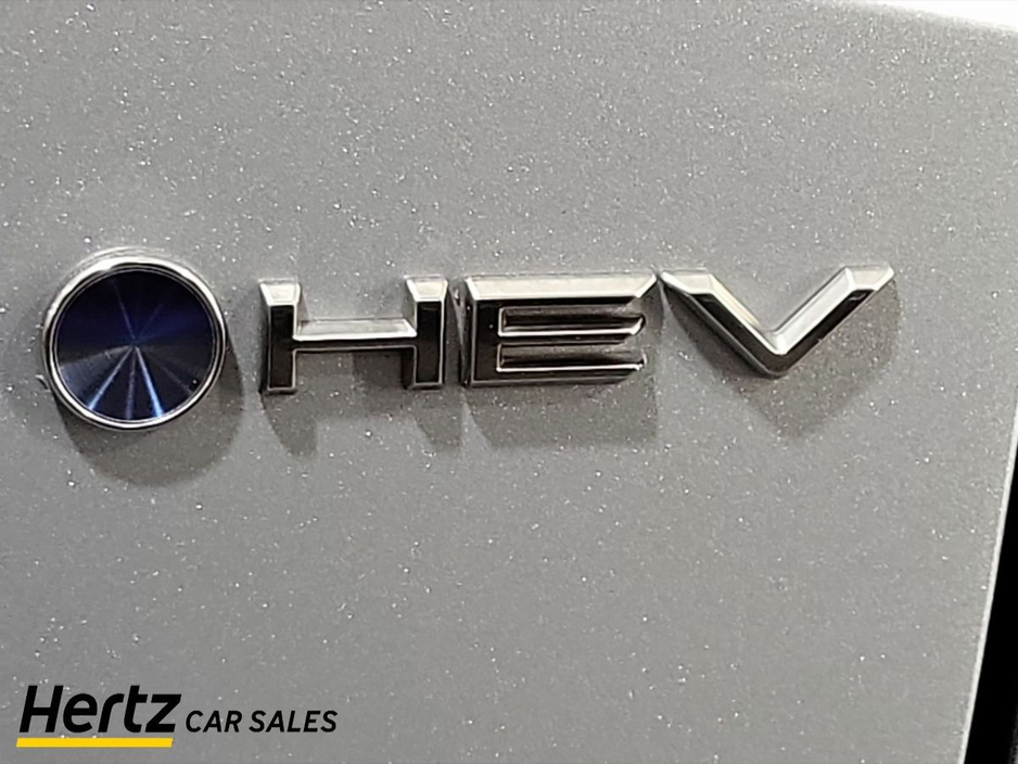 2024 Toyota C-HR - image 11