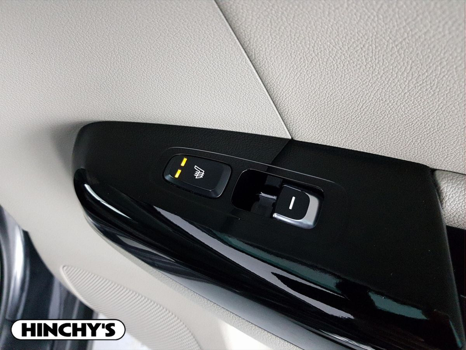 2018 Kia Sportage - image 24