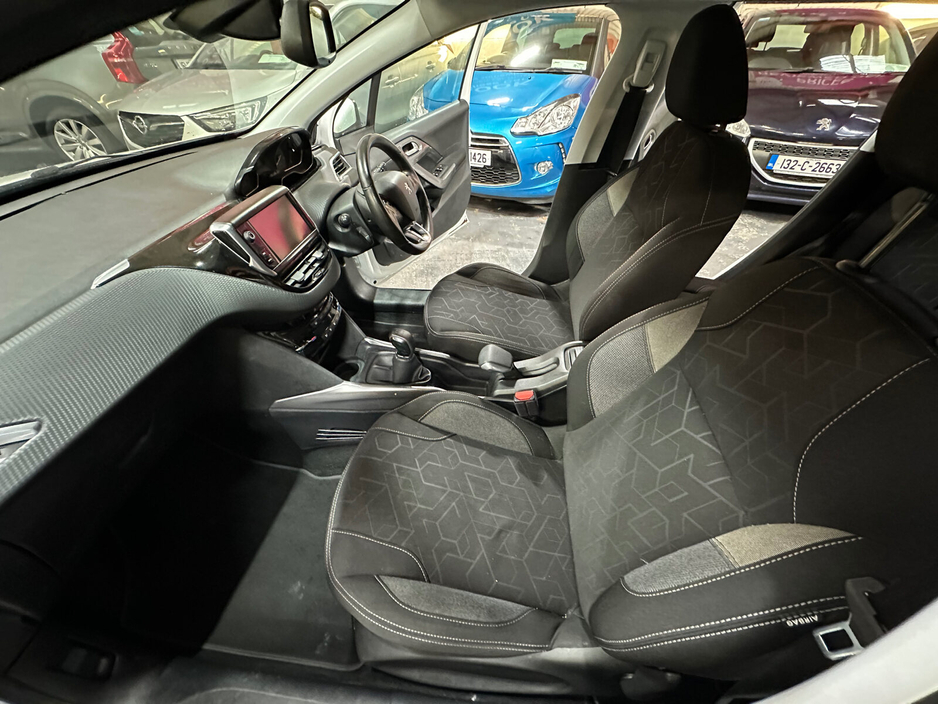 2016 Peugeot 2008 1.2 Puretech 82bhp Active €7,488