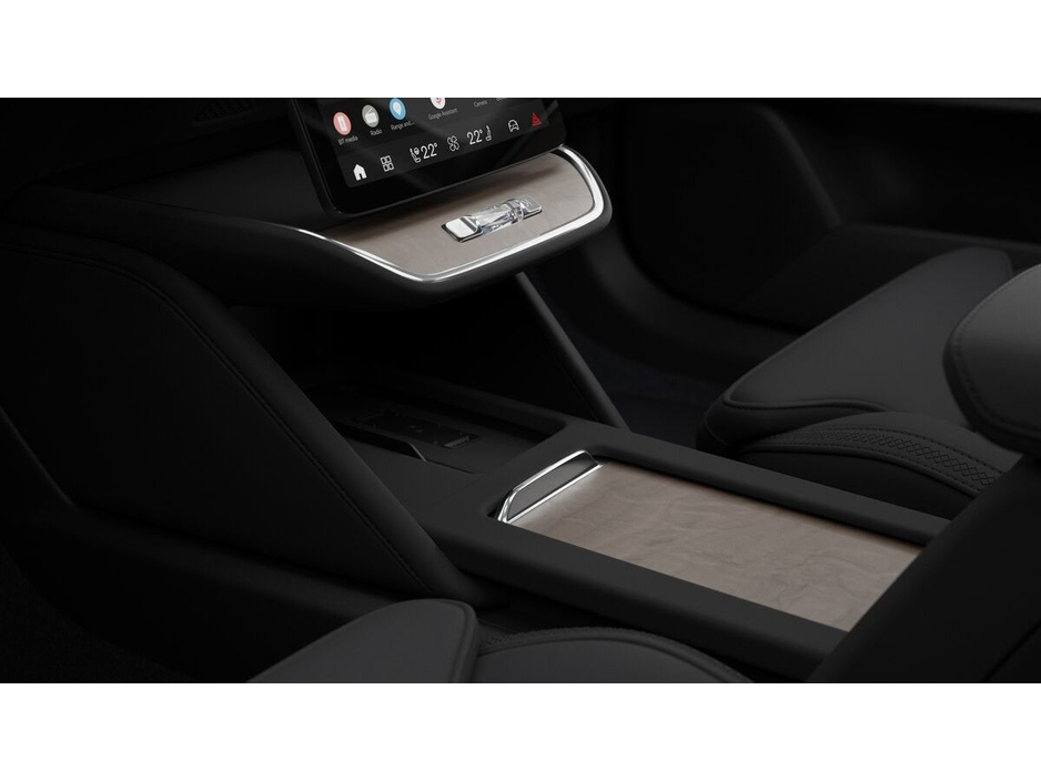 2026 Volvo ES90 - image 17