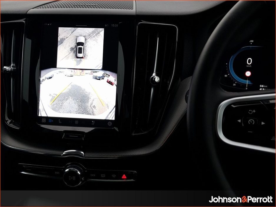 2025 Volvo XC60 T6 350bhp AWD PHEV Plus Dark (Panoramic Sunroof / 360 Camera / Heated Seats) €67,900