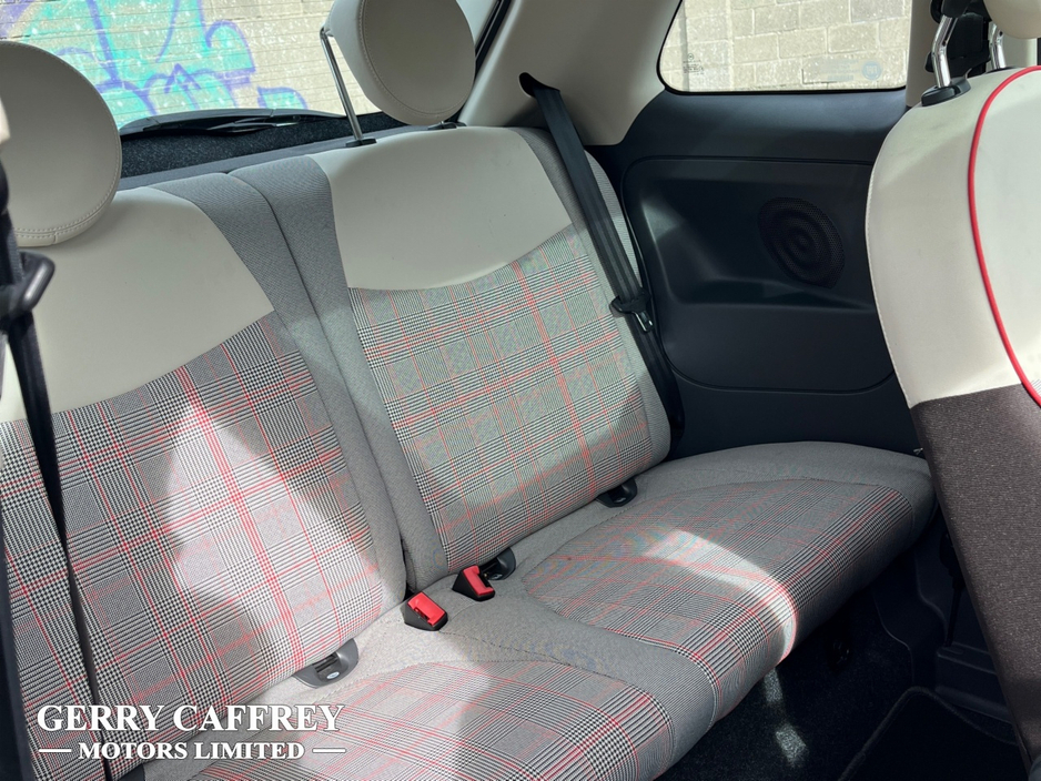 2017 Fiat 500 - image 17