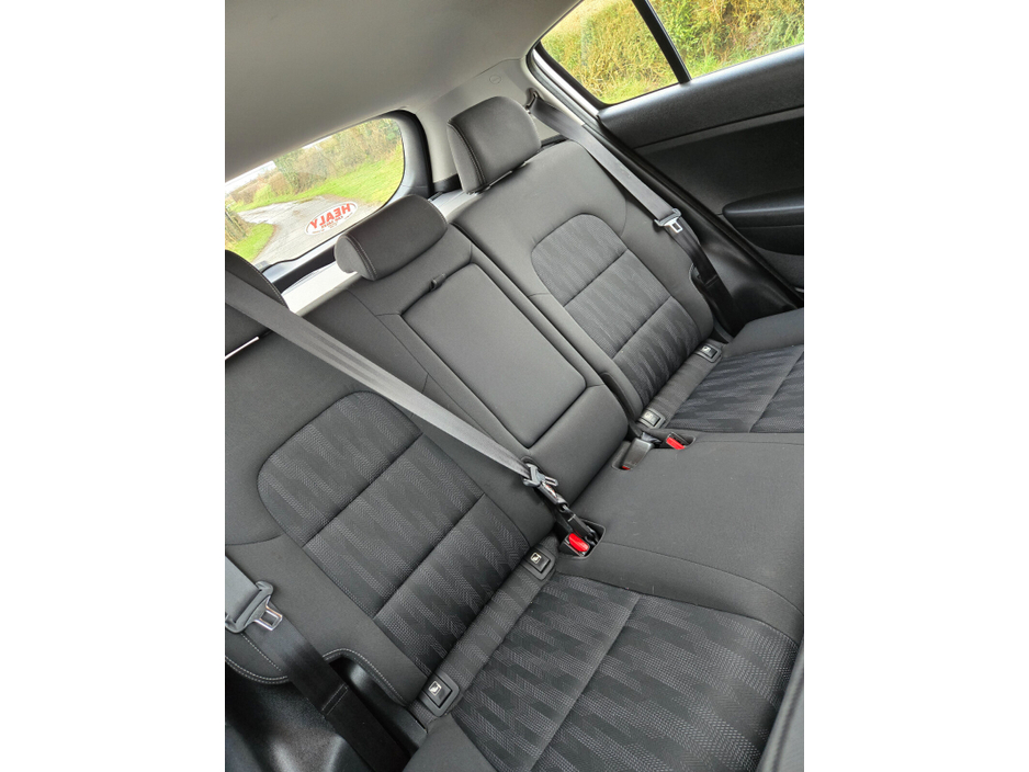 2017 Kia Sportage - image 14