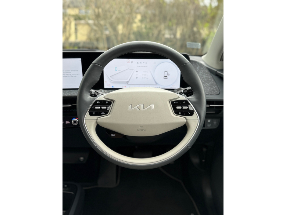2024 Kia EV6 - image 17
