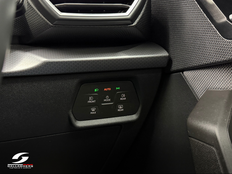 2024 SEAT Leon (241) SE PLUS 1.0 TSI 110HP €22,995