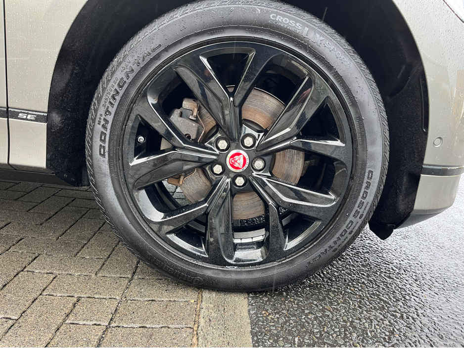 2020 Jaguar I-Pace - image 21