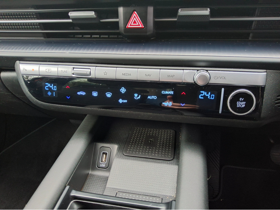 2023 Hyundai Ioniq 6 - image 15