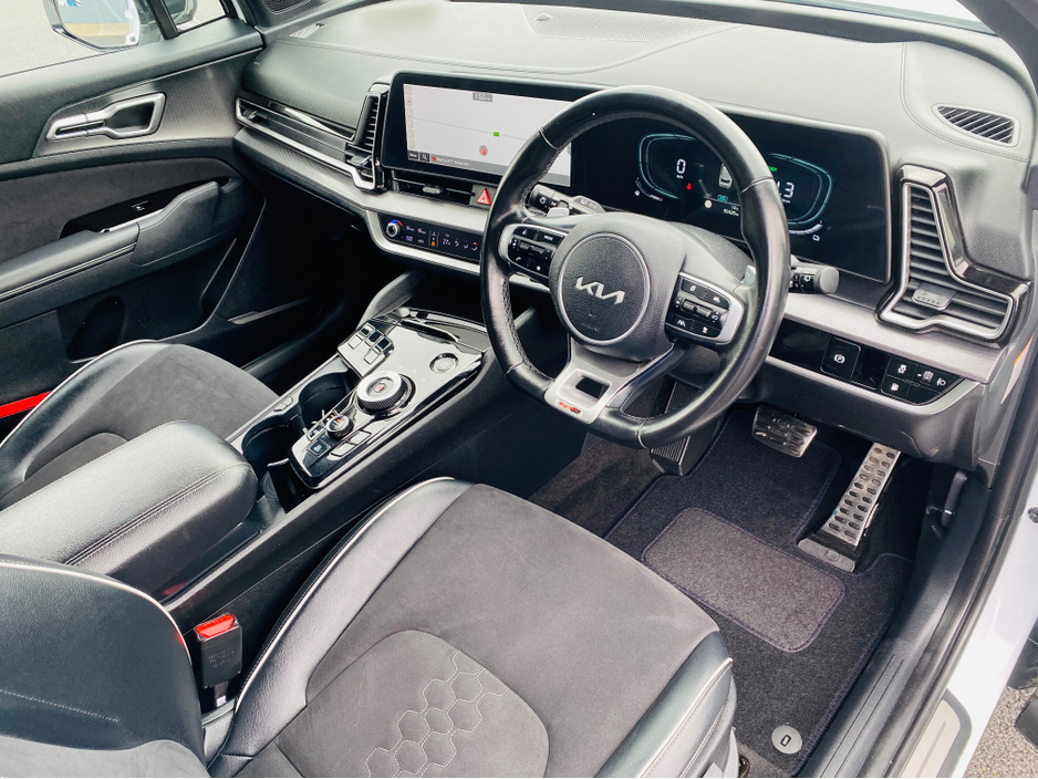 2023 Kia Sportage - image 11