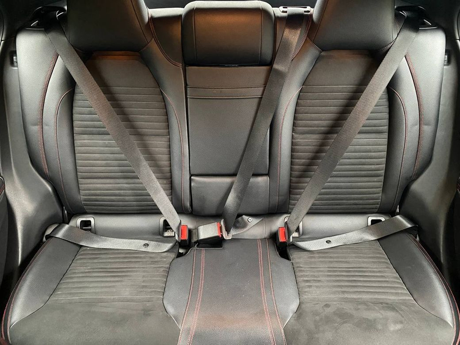 2015 Mercedes-Benz A Class - image 12