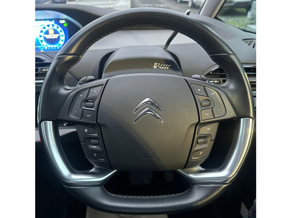 2017 Citroen Grand C4 Picasso - image 18