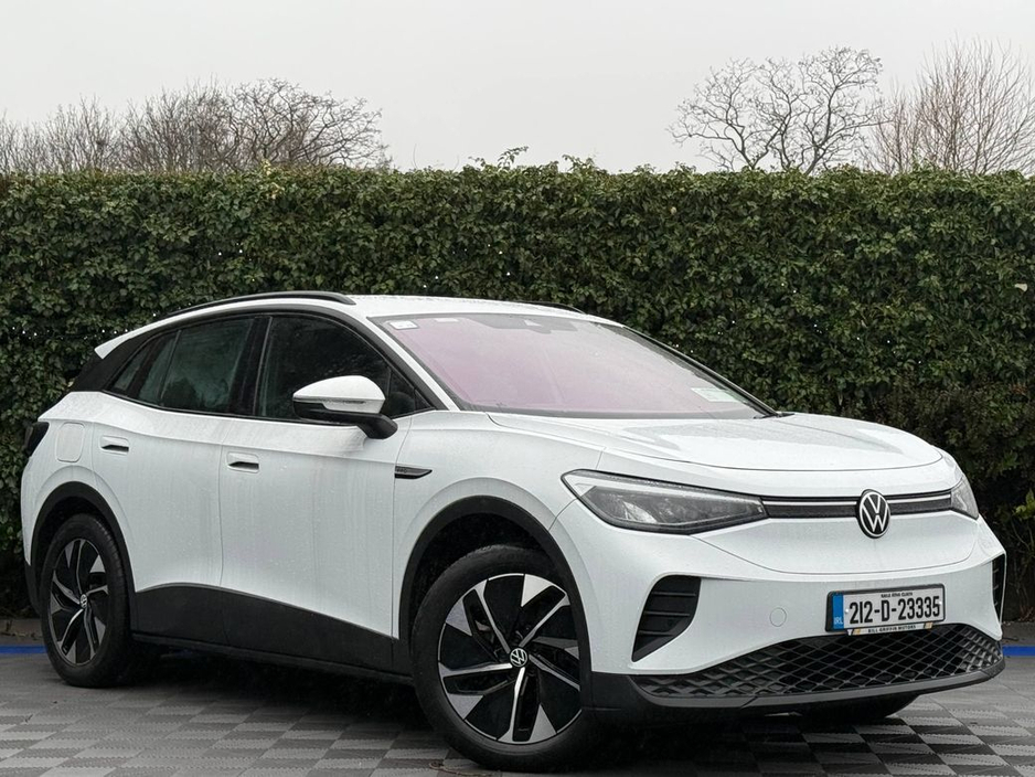 2021 Volkswagen ID.4 PRO LIFE 77KWH // 19" DIAMOND CUT ALLOYS // APPLE CARPLAY/ANDROID AUTO // PARKING SENSORS €21,900