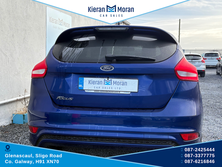 2017 Ford Focus - image 8