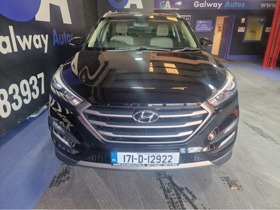 2017 Hyundai Tucson - image 3