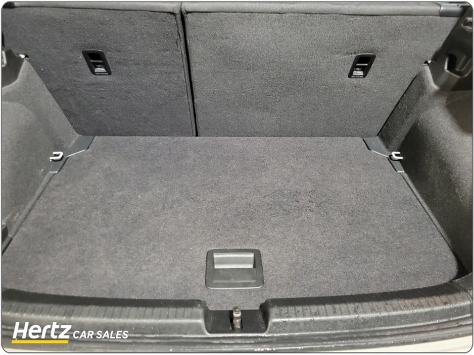 2024 Volkswagen Polo - image 18