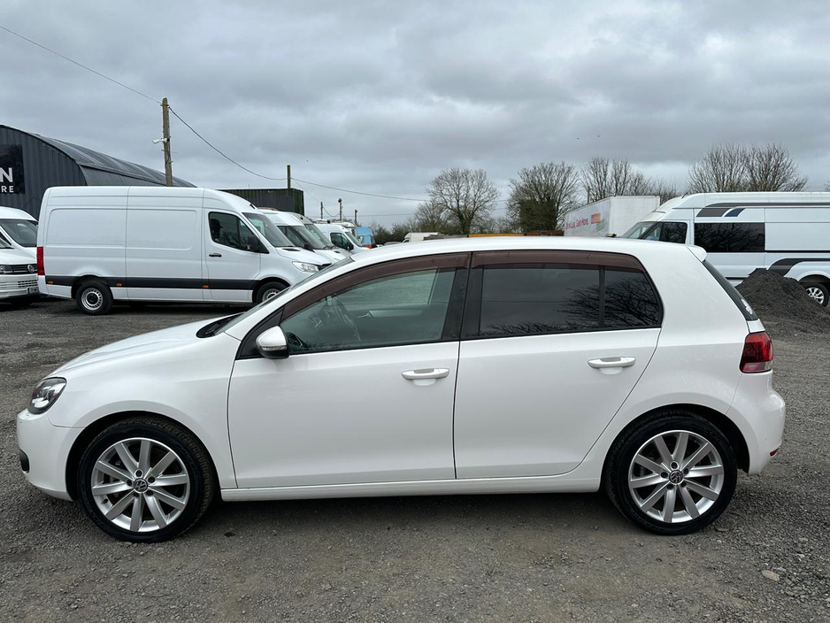 2012 Volkswagen Golf - image 7