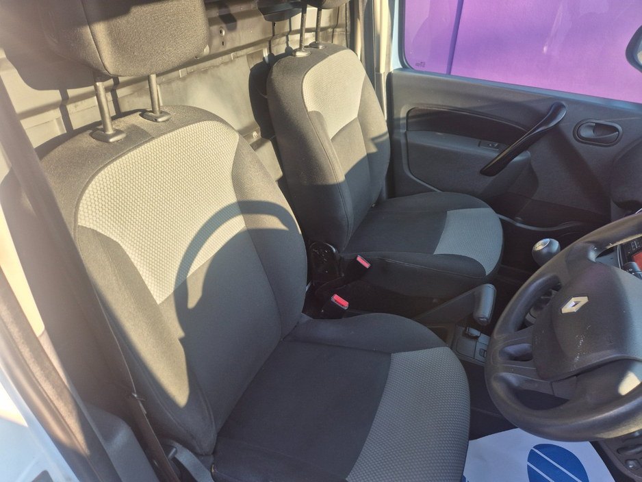 2019 Renault Kangoo - image 7
