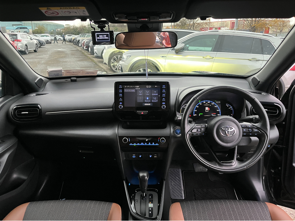 2023 Toyota Yaris Cross Z ADVENTURE HYBRID AUTOMATIC 1.5 PETROL //HEATED SEATS AND STEERING WHEEL//REVERSE CAMERA//ADAPTIVE CRUISE CONTROL// €28,950