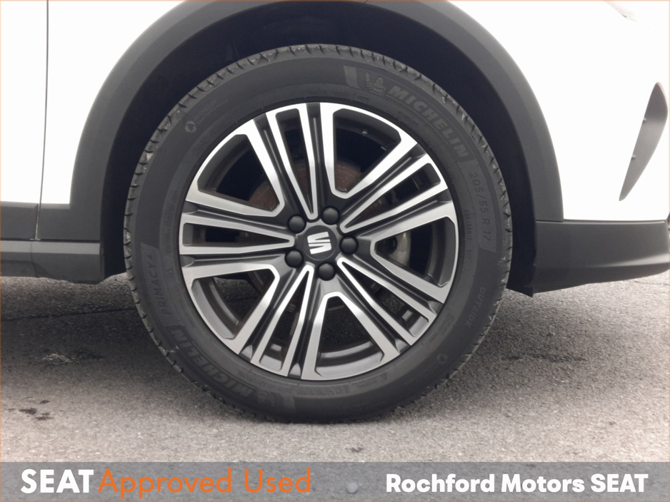 2024 SEAT Arona - image 6