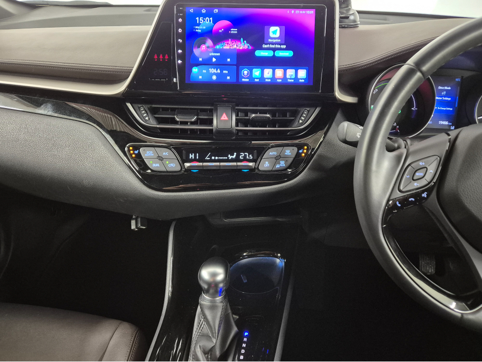 2019 Toyota C-HR **SPORT HYBRID**AUTO**KEYLESS ENTRY AND START**ANDROID/APPLE RADIO MEDIA UNIT**18" DIAMOND CUT ALLOYS**REVERSE CAMERA**HALF LEATHER SEATS**LANE DEPARTURE WARNING**ADAPTIVE CRUISE CONTROL**BLIND SPOT €21,949