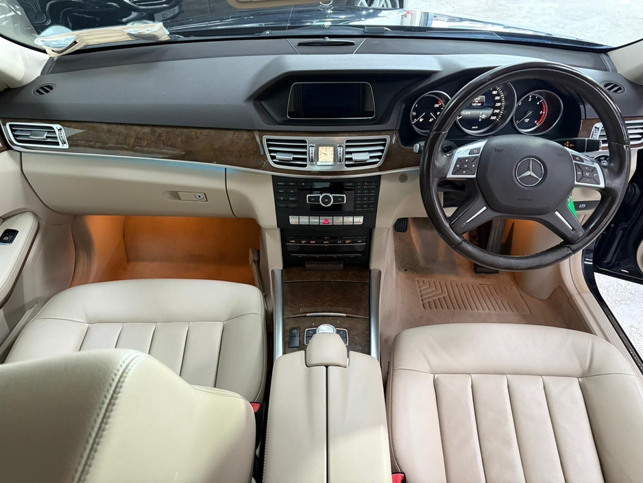 2015 Mercedes-Benz E Class - image 5