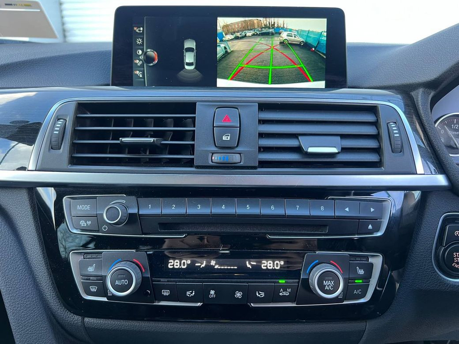 2017 BMW 3 Series 320d M-SPORT COMPETITION // FULL SERVICE HISTORY // NEW 20" M3 ALLOYS // LEATHER HEATED M-SPORT SEATS // REVERSE CAMERA €23,900