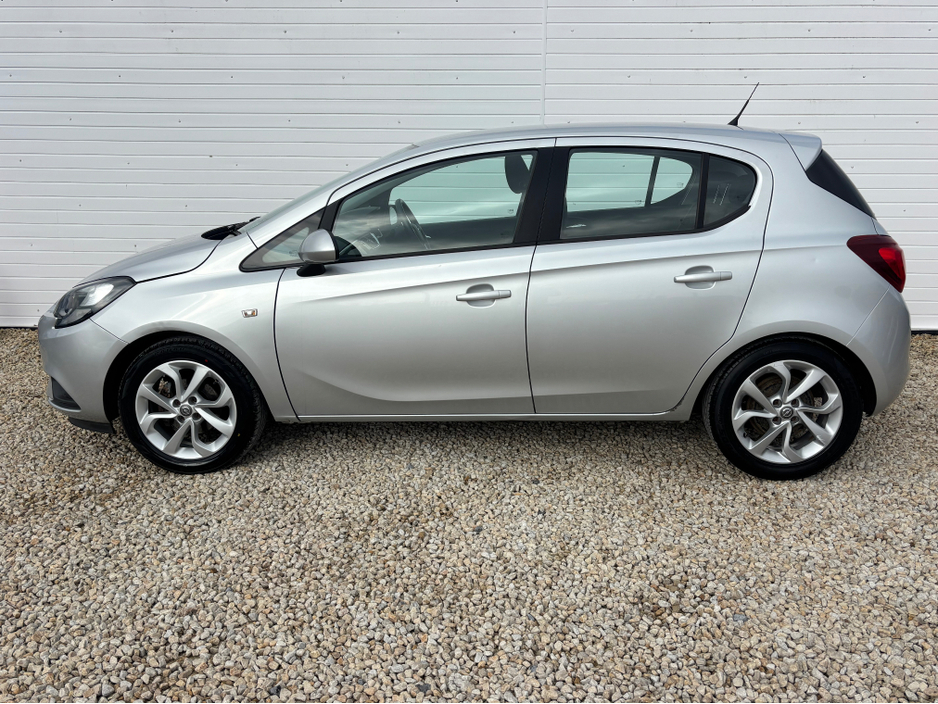 2015 Opel Corsa - image 9