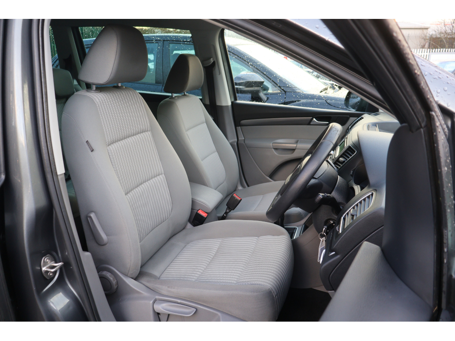 2014 SEAT Alhambra 7 Seater 12 Months NCT  2 Owners From NewExcellent Condition! €9,995