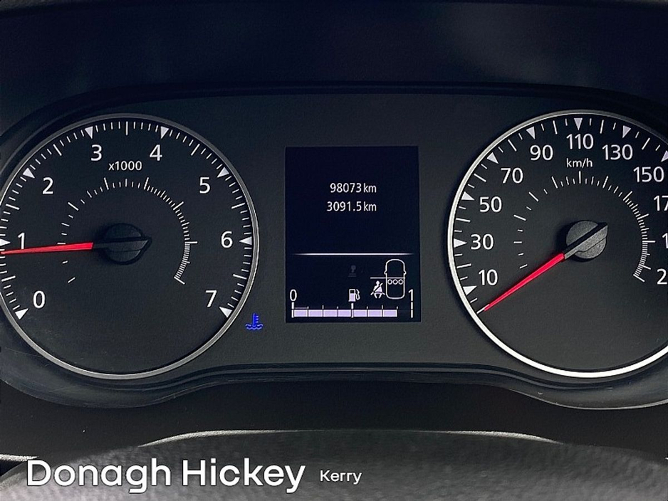 2023 Dacia Duster - image 12