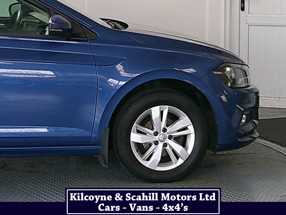 2021 Volkswagen Polo - image 28