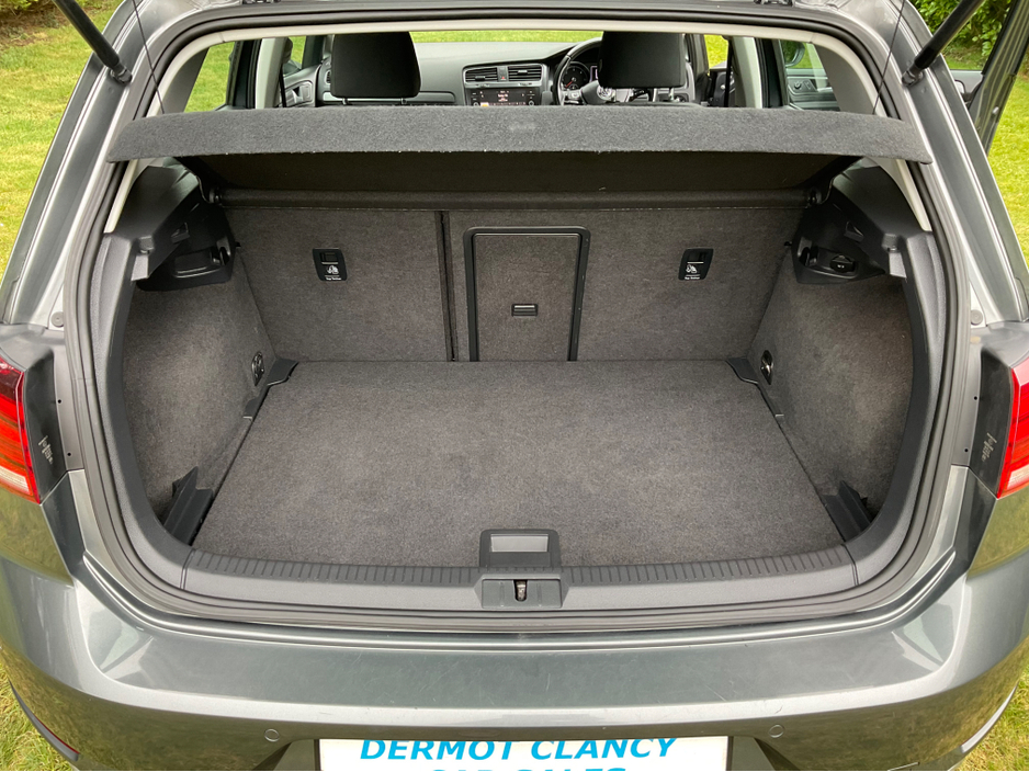 2018 Volkswagen Golf - image 20