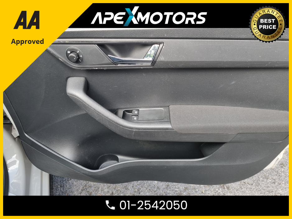 2018 Skoda Fabia - image 18