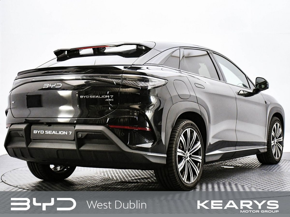 2026 BYD Sealion 7 - image 2