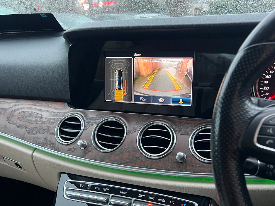 2017 Mercedes-Benz E Class E220D AVANTGARDE AUTO *LOW KMS* €21,900