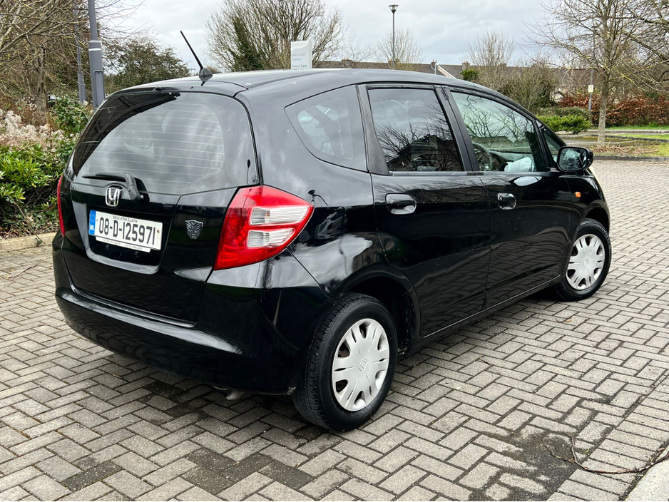 2008 Honda Jazz - image 10