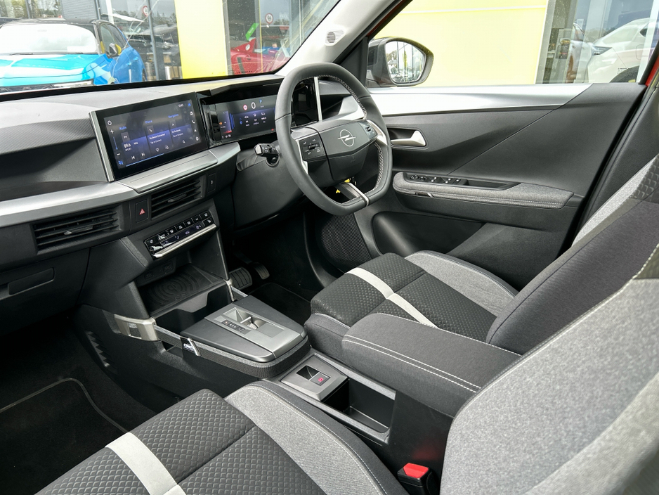 2025 Opel Frontera - image 2