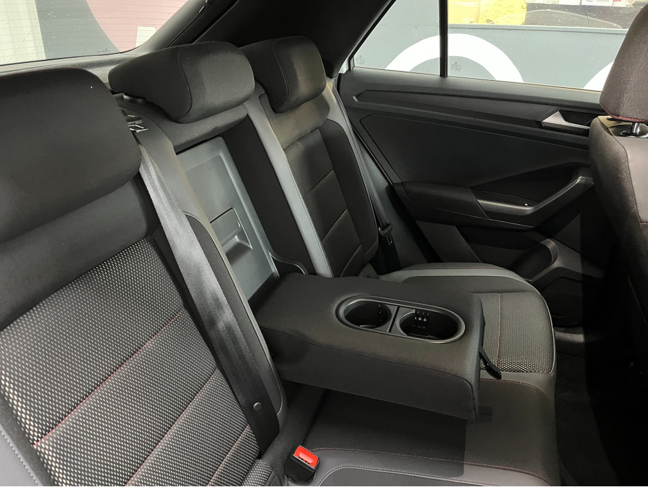 2022 Volkswagen T-Roc €28950 2022 VOLKSWAGEN T-ROC TDI SPORT 2.0 AUTOMATIC / CRUISE CONTROL / REVERSE CAMERA / PADDLE SHIFTERS €28,950