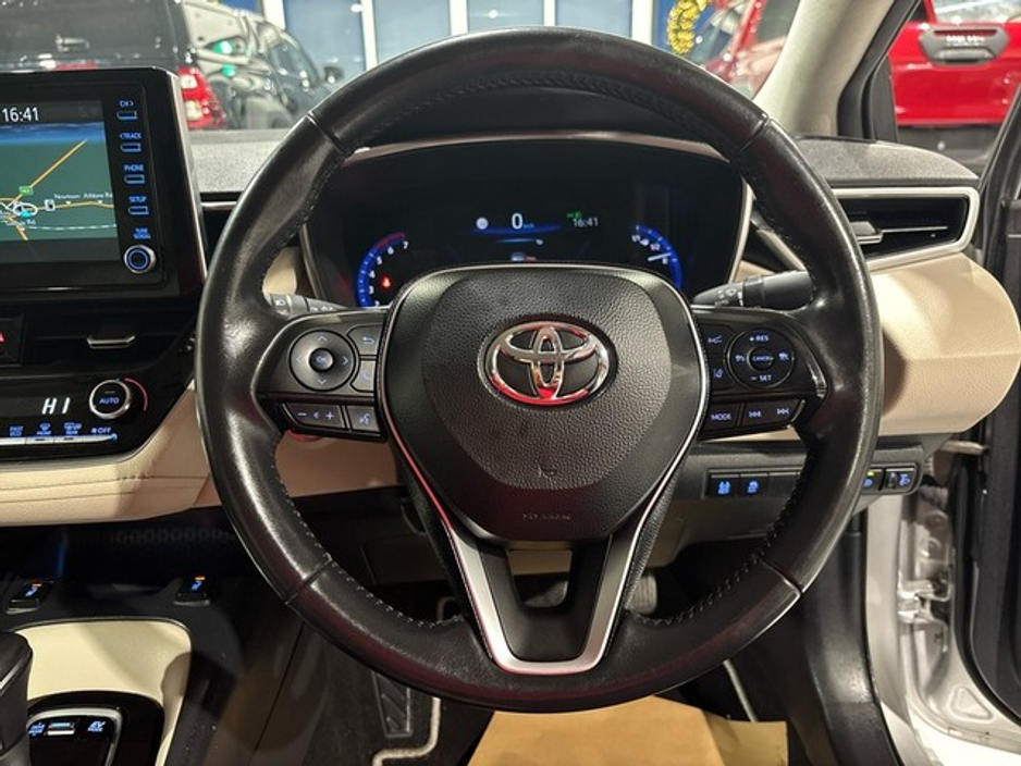 2021 Toyota Corolla HYBRID LUNA SPORT 4DR AUTO €22,950