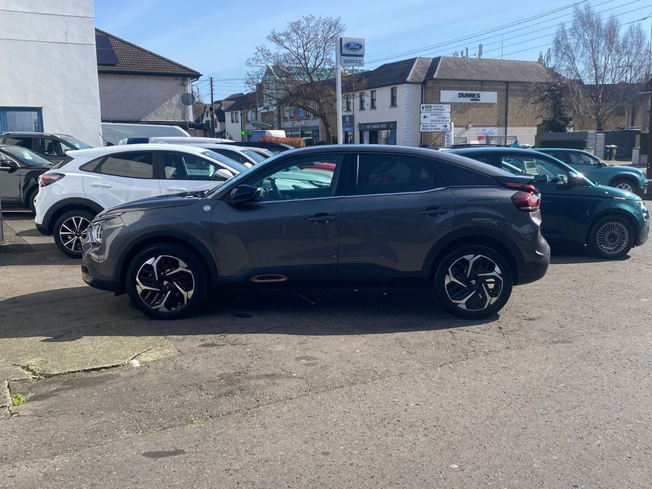 2024 Citroen C4 - image 11