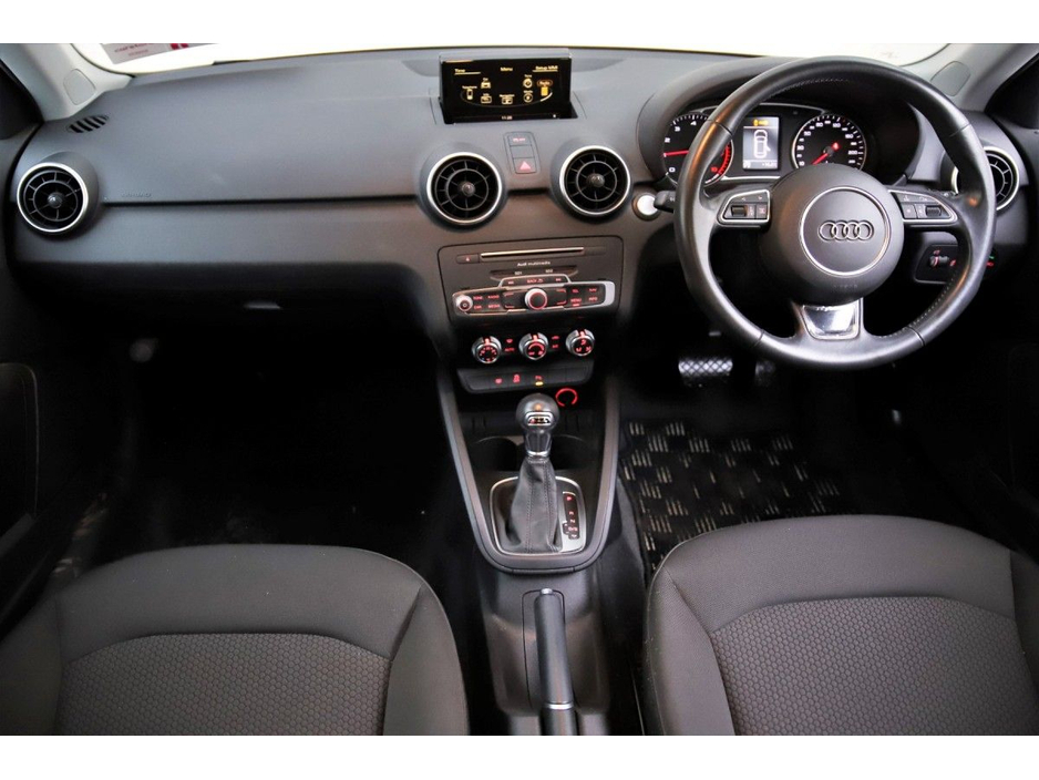 2017 Audi A1 - image 14