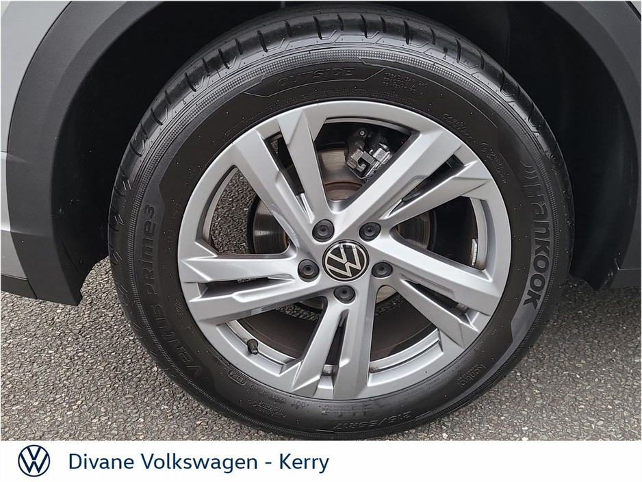 2025 Volkswagen T-Roc AUTO R-LINE 75 1.5 TSI PETROL 150 BHP €39,950