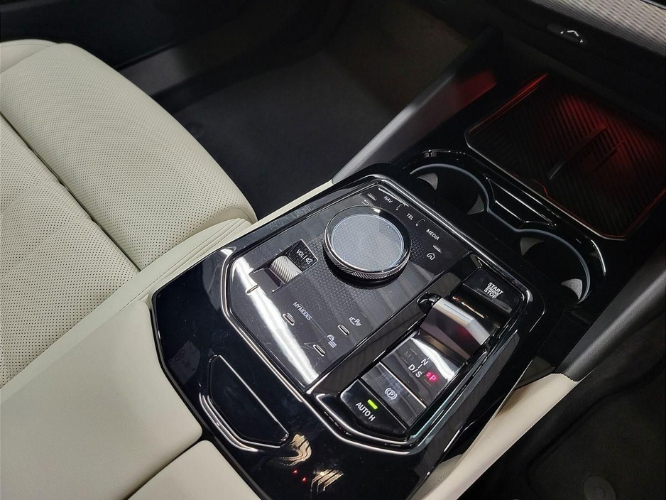 2024 BMW 5 Series 530e M Sport Saloon €58,975