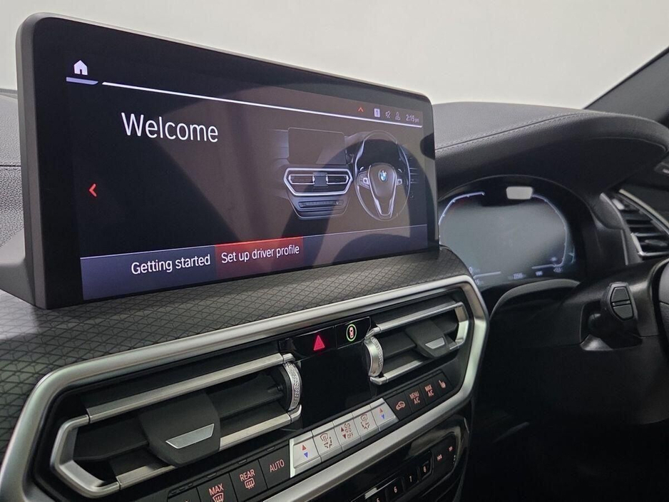 2023 BMW iX3 - image 8