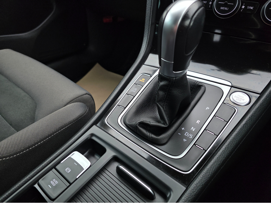 2019 Volkswagen Golf 1.4 TSI HIGHLINE VIRTUAL CLOCKS SAT NAV PACK - -REVERSE CAMERA - NAVIGATION - CARPLAY - ANDROID AUTO- BLIND SPOT REAR TRAFFIC ASSIST - DISCOVER PRO €18,750